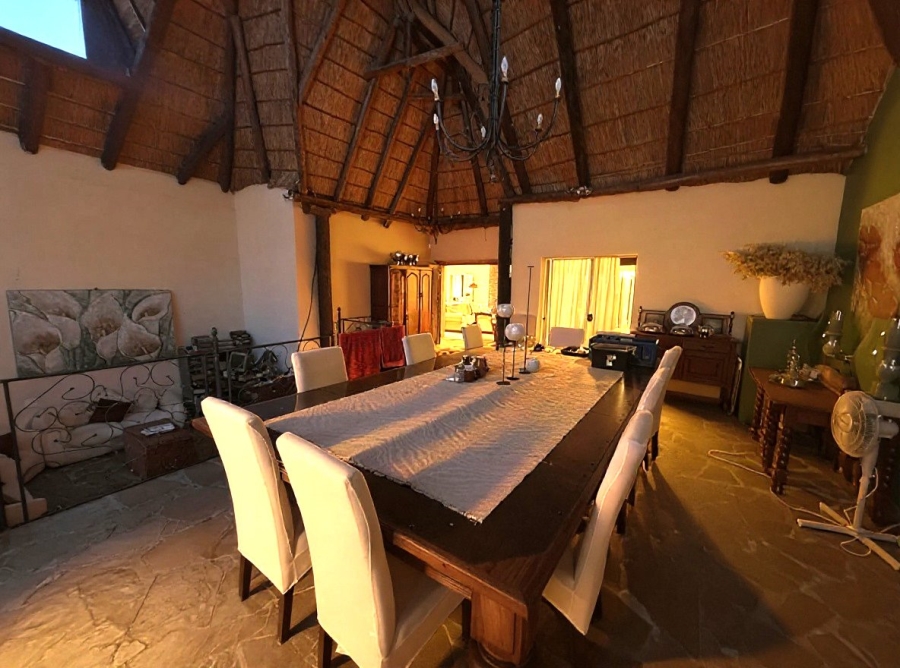 4 Bedroom Property for Sale in Griekwastad Northern Cape